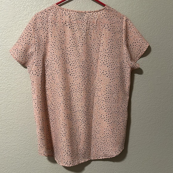 TORRID GEORGETTE BUTTON FRONT BLOUSE SIZE 1 1X 14-16 ONLY WORN A FEW TIMES - Picture 5 of 5